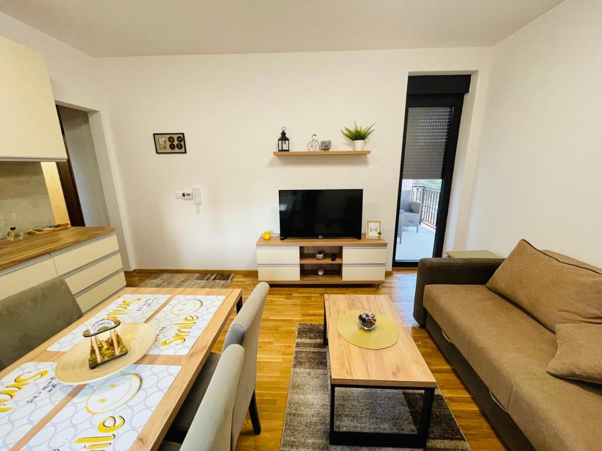Lux Apartmani Vojinovic Zlatibor Extérieur photo