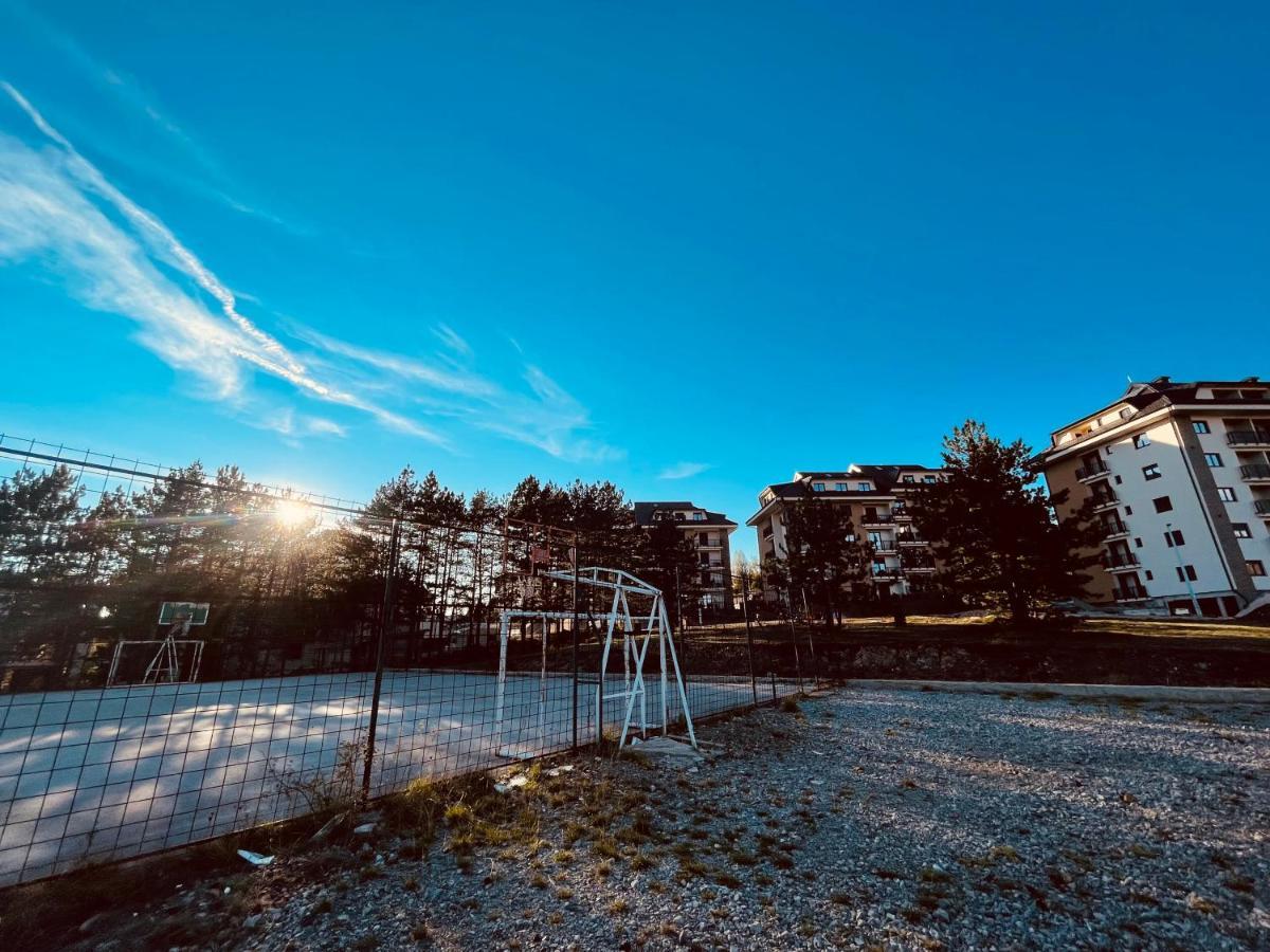 Lux Apartmani Vojinovic Zlatibor Extérieur photo